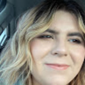 Meet your Posher, Bethany